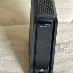 ARRIS SURFboard SBG6580 DOCSIS 3.0 Cable Modem/ Wi-Fi N300 