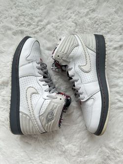 New Air Jordan 1 Retro '93 Bugs Bunny White High Top Sneakers Size 7Y / 8.5 W/ 9.5 M