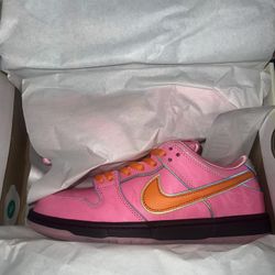 Nike SBs Dunk Low Powerpuff Girls Blossom