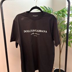 Luxury Collection – top quality designer T-Shirts 🖤