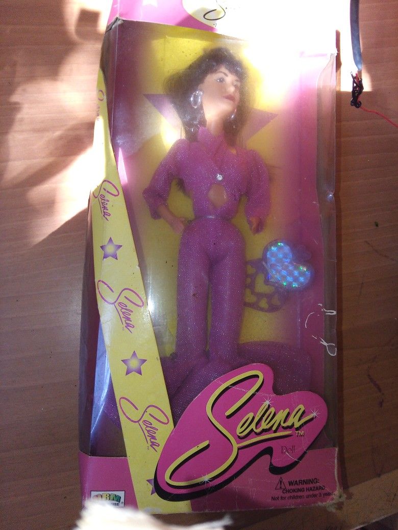 1996 Selena Doll 