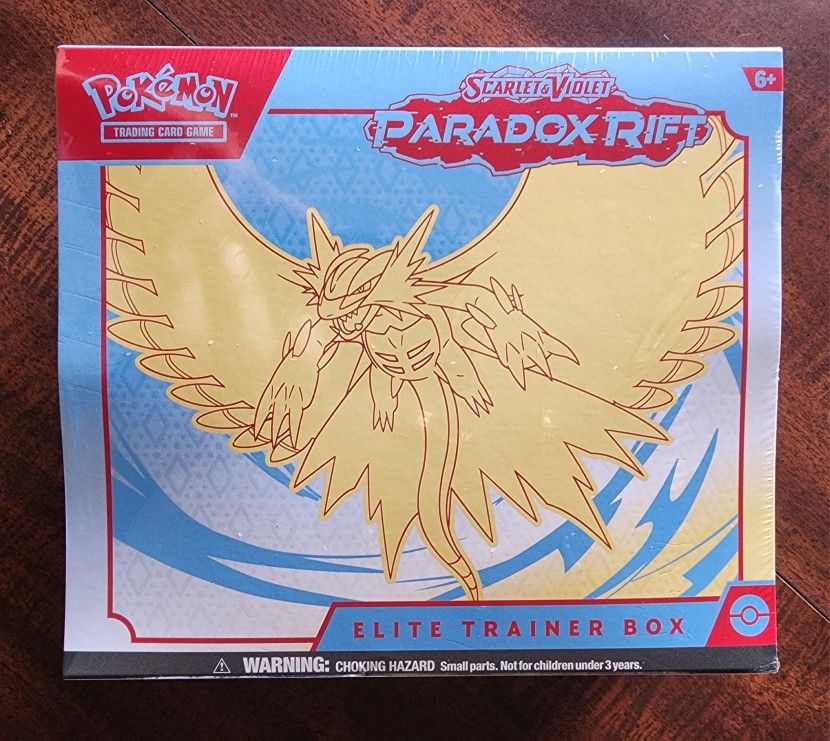 Pokemon Paradox Rift Elite Trainer Box Roaring Moon