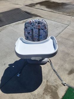 Baby Booster Seat with Tray and Harness