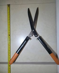 Hedge Shears