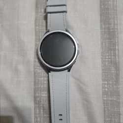 6 classic samsung watch
