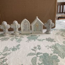 Set Of Five Precious Moments Figurines