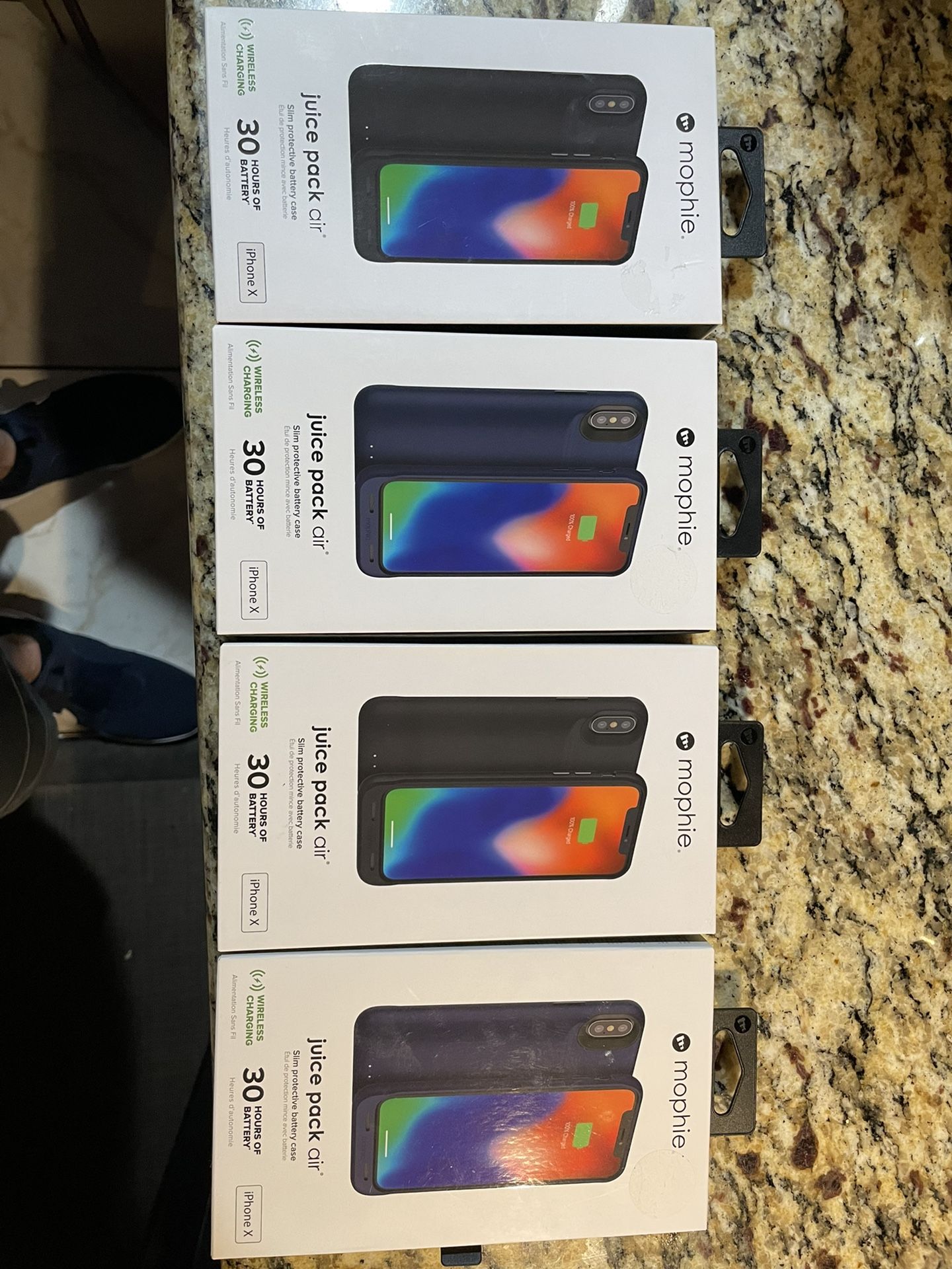 Morphie iPhone X Charging Case