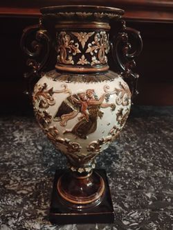 Antique 19th Century Majolica Vase