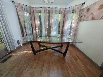 Dinning table