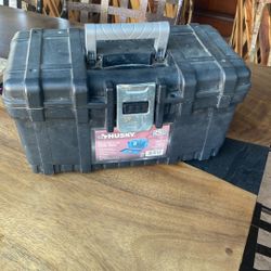 Husky Tool Box 16” !! Husky Caja Para Guardar Herramienta