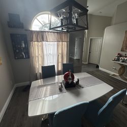 Rooms To Go Table