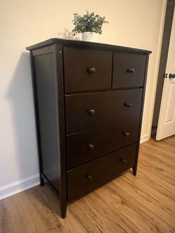Black Wood Kid’s Dresser