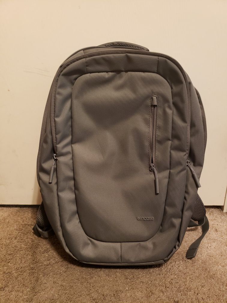 Incase laptop backpack