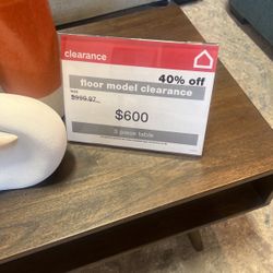 3 PIECE COCKTAIL TABLE+ END TABLES 