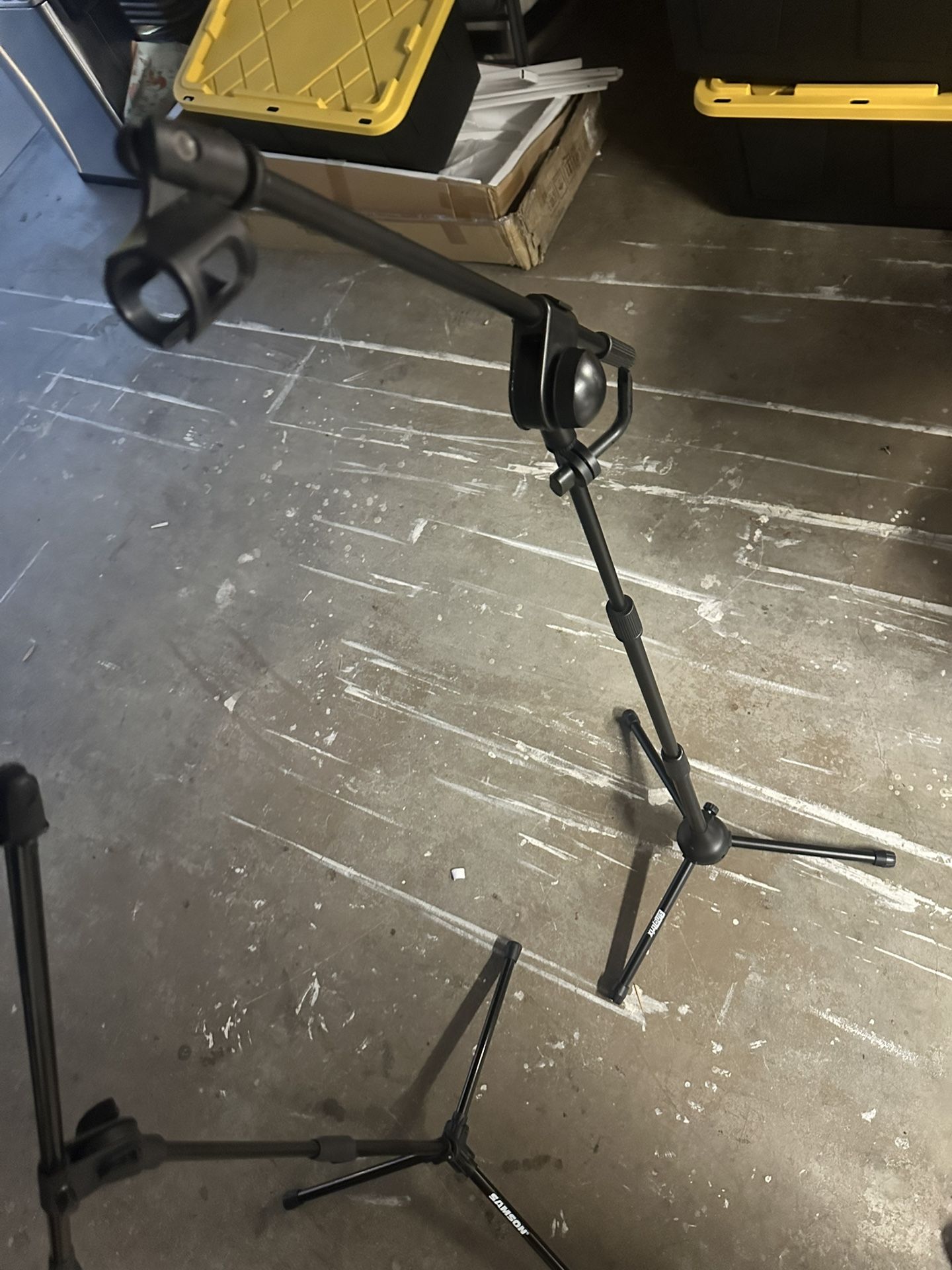 Samson Mic And Mic Holder