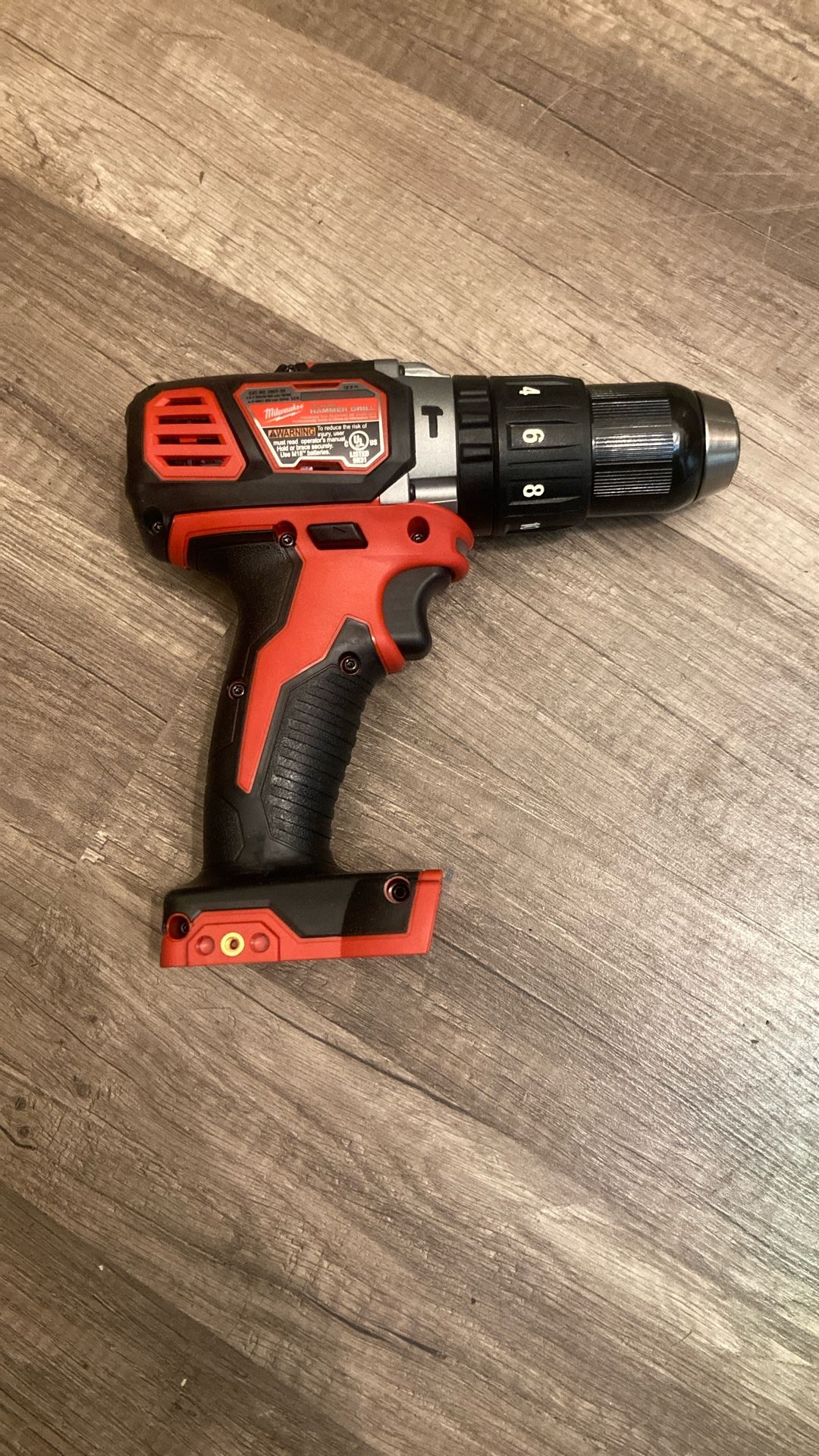 Milwaukee 1/2” Hammer drill