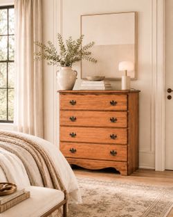 Vintage Tallboy Dresser Solid Wood 4 Drawer Curved Scallop Design Bedroom Storag