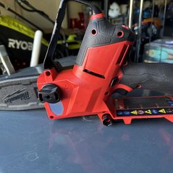 M12 FUEL 6 in. 12V Lithium-Ion Brushless Electric Cordless Battery Pruning Saw HATCHET