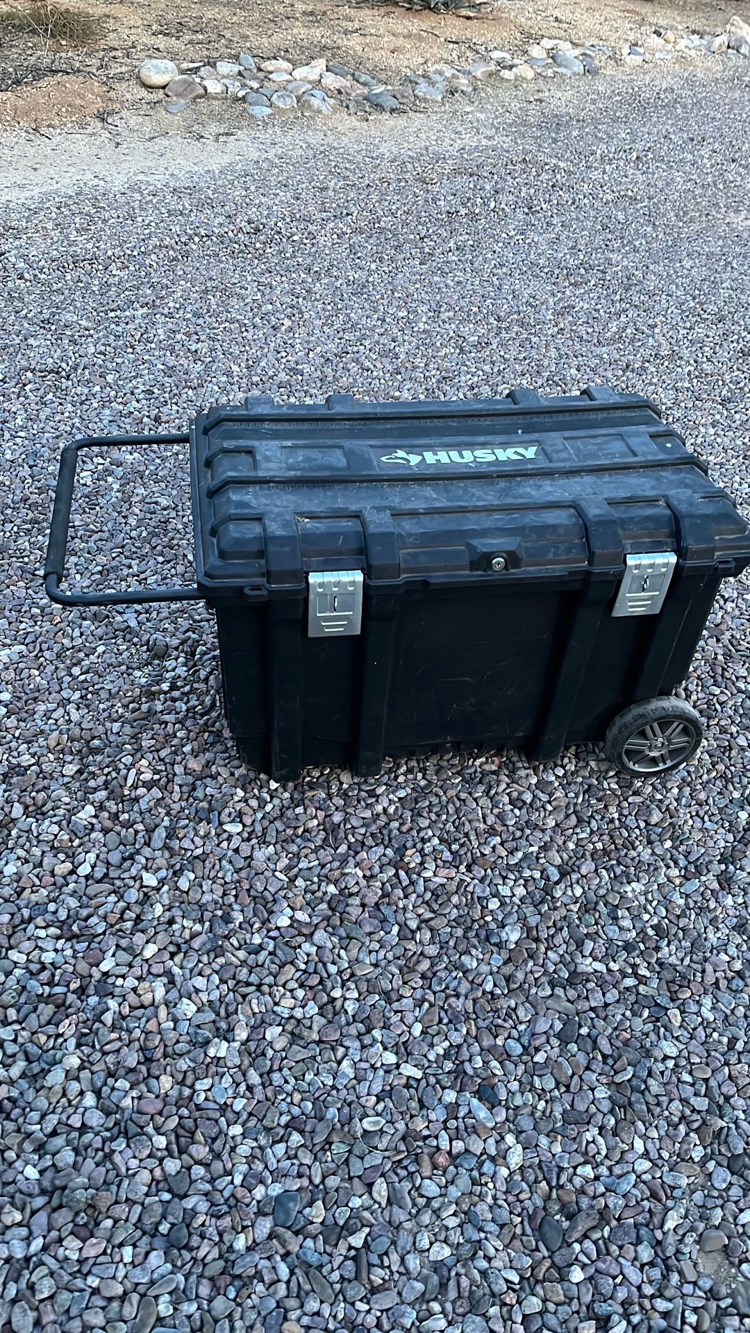 Husky Roll Storage