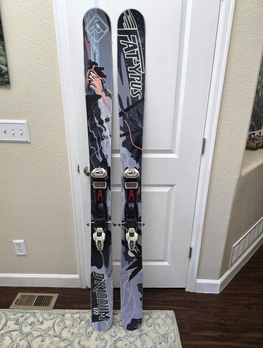 Skis  Fatypus 