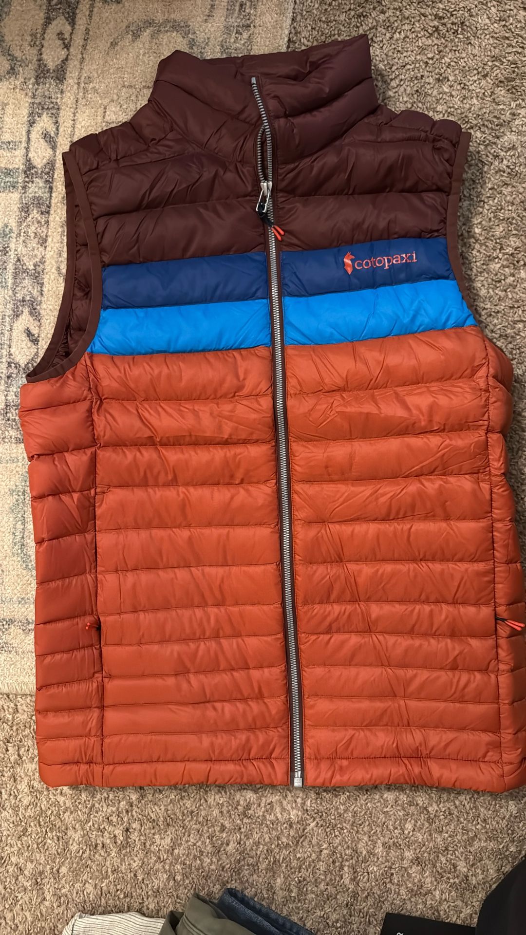 Ms Cotopaxi vest
