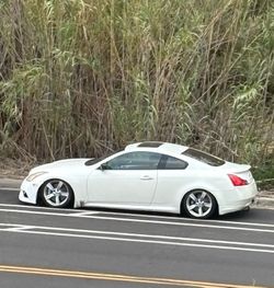 2009 Infiniti G37