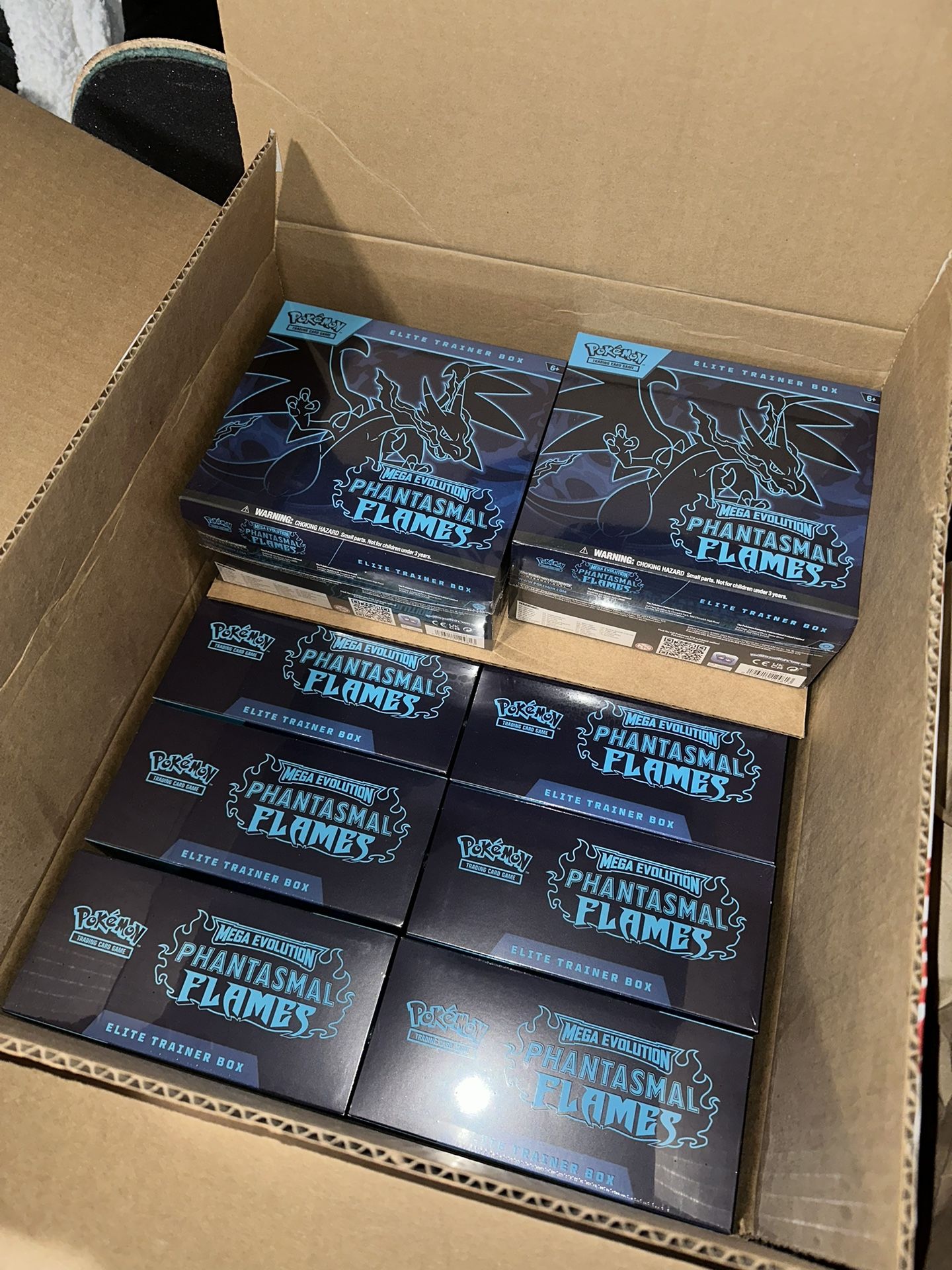 Pokemon Phantasmal Flames Elite Trainer Box