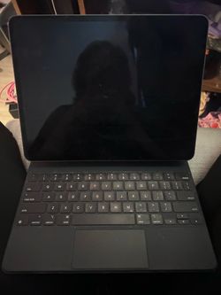 Ipad Pro + Case