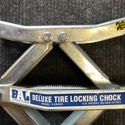 2 BAL Deluxe Tire Locking Chock Set