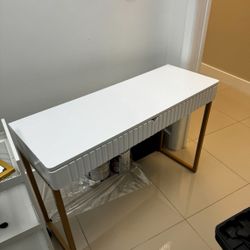 White Vanity Desk