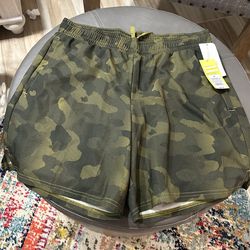 Men’s All in Motion Athletic Shorts – New with Tags