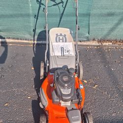 Lawn Mower Husqvarna HU 700 F