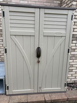 Suncast Outdoor Resin Storage Shed