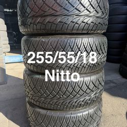 255/55/18 (4) Nitto NT420S