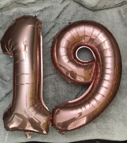 Rose gold number balloons 19