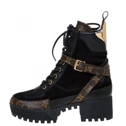 Louis Vuitton Desert Boots (Women EU 40)