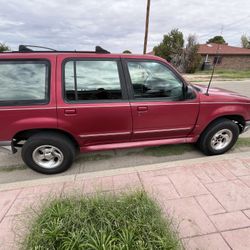 1995 Ford Explorer