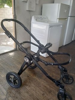 City Select by baby jogger frame ( free, as it is)