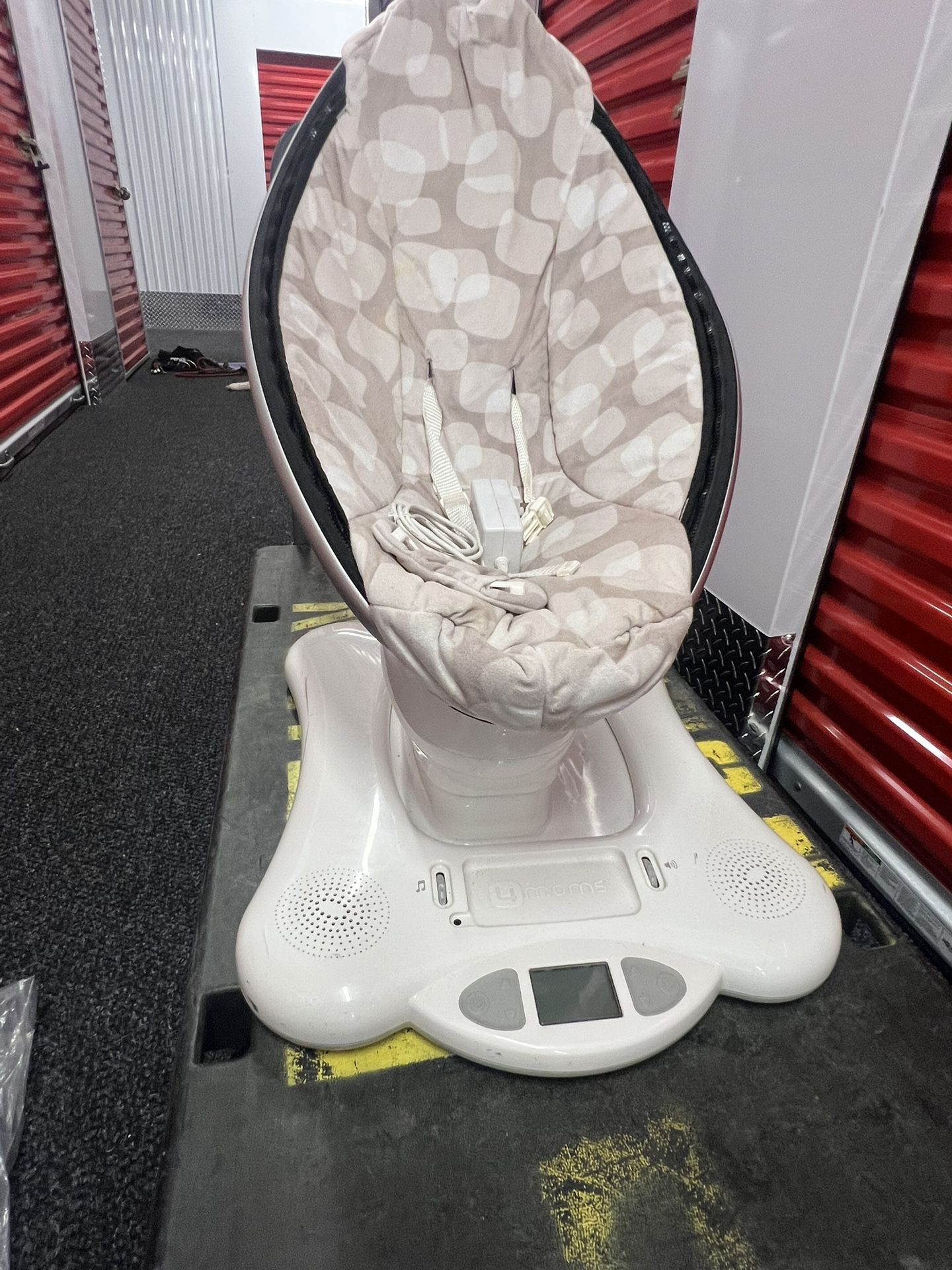 4moms Multi Motion Baby Swing- Used