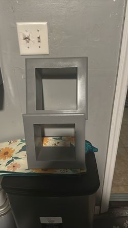 2 wall shelves gray