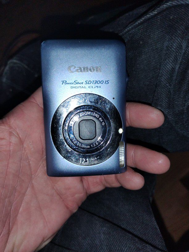 Canon PowerShot Sd1300 IS DIGITAL ELPH