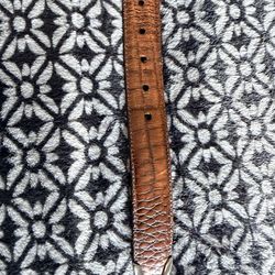 Crocodile embossed mens leather belt 36-40 $35 firm