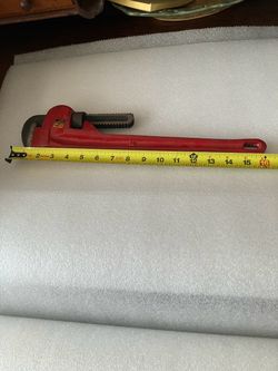 Pipe Wrench