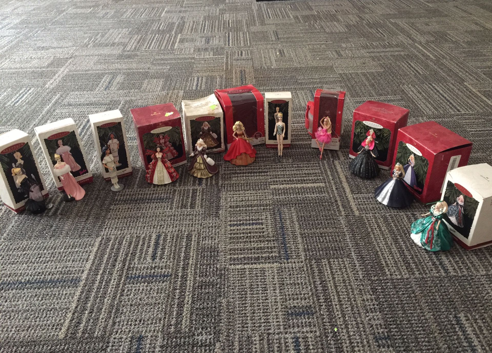 11 piece Barbie Collection