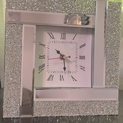 Home decor Decorative Clock Blinged 💍 Out