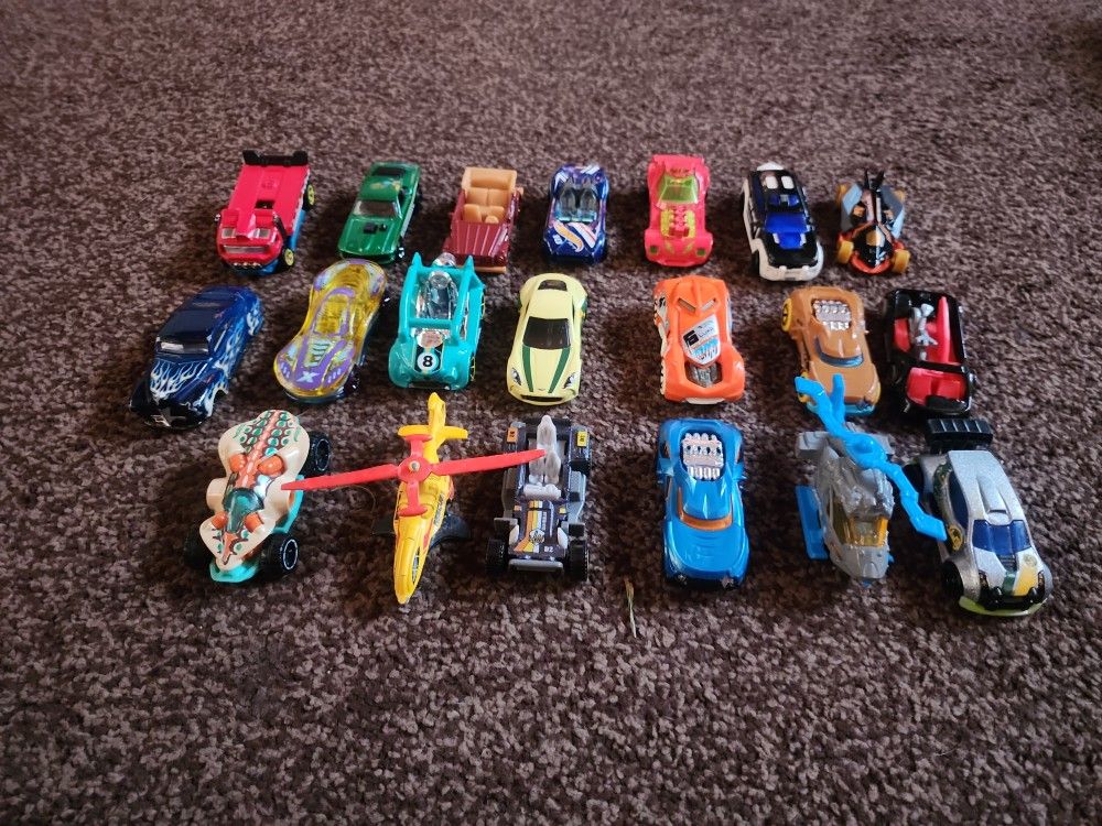 Hot Wheel Lot. 20 Pcs.