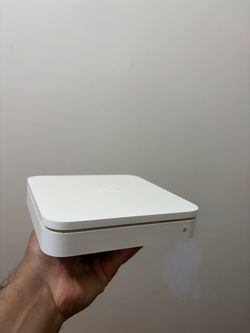Apple AirPort Extreme Base Station