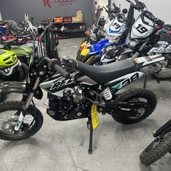 RFZ Apollo 110CC Kid’s Automatic Dirt Bike! Finance For $150 Down Payment!! 