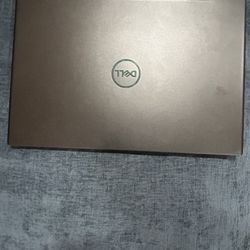 Dell G7 Gaming Laptop Win 11 Needs New Battery 
