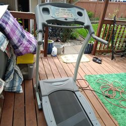Treadmill 